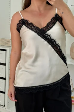 A-bee Aeivanka Top | T-Shirts & Toppar