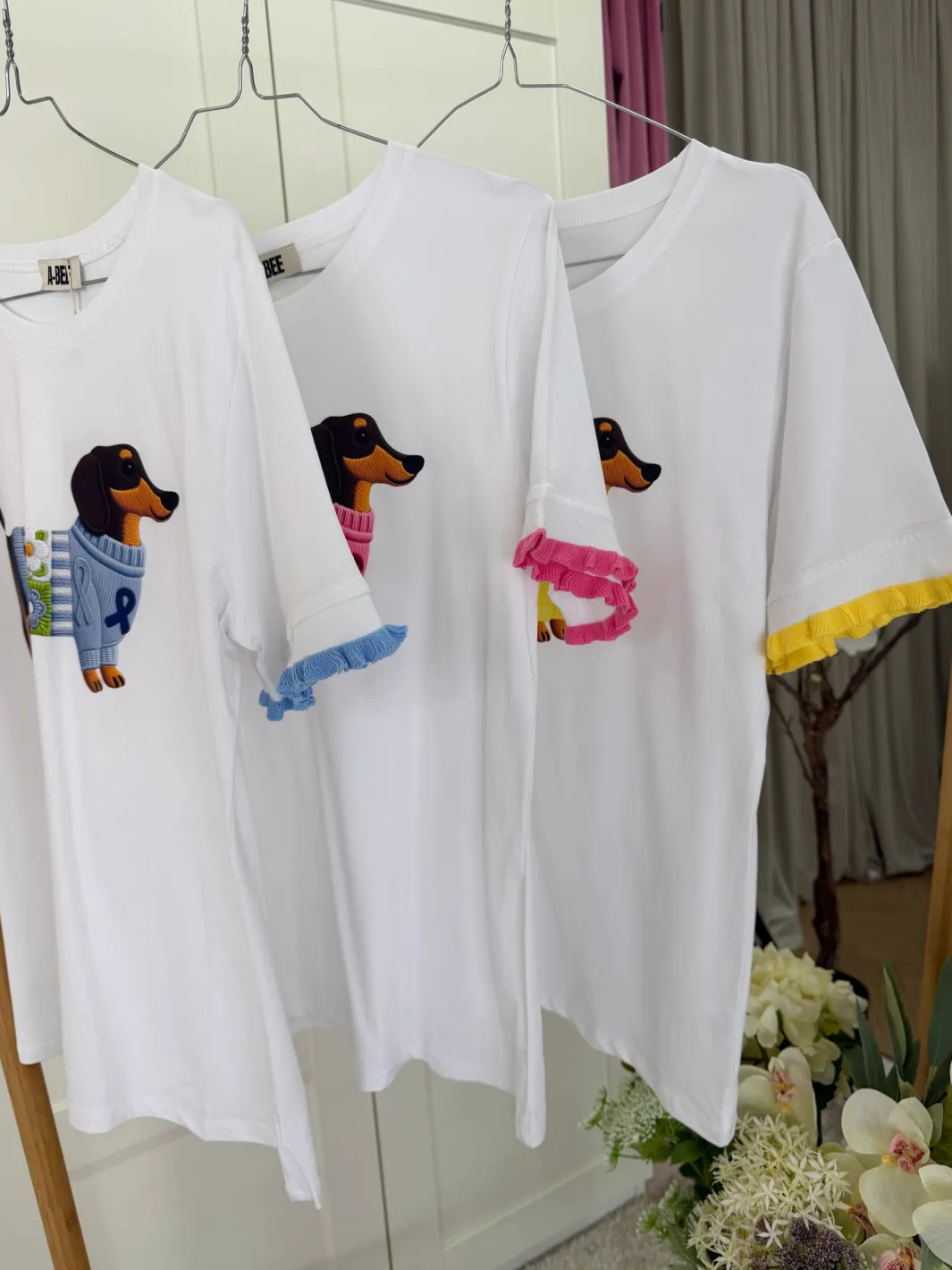 A-bee Aet-shirt | T-Shirts & Toppar