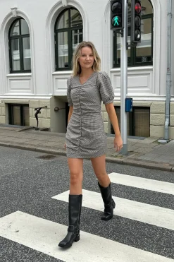 Aliceic Dress