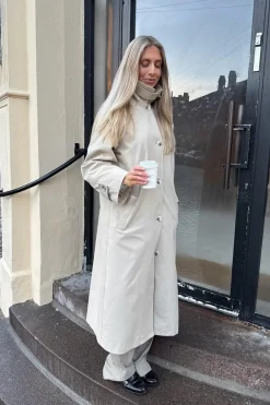 Avaic Trenchcoat A23791