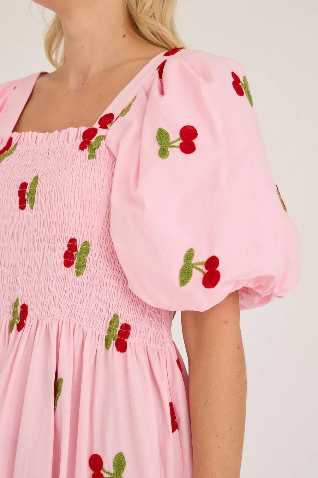 A-View Avcheri Fruit Dress AV4850 | Klänningar