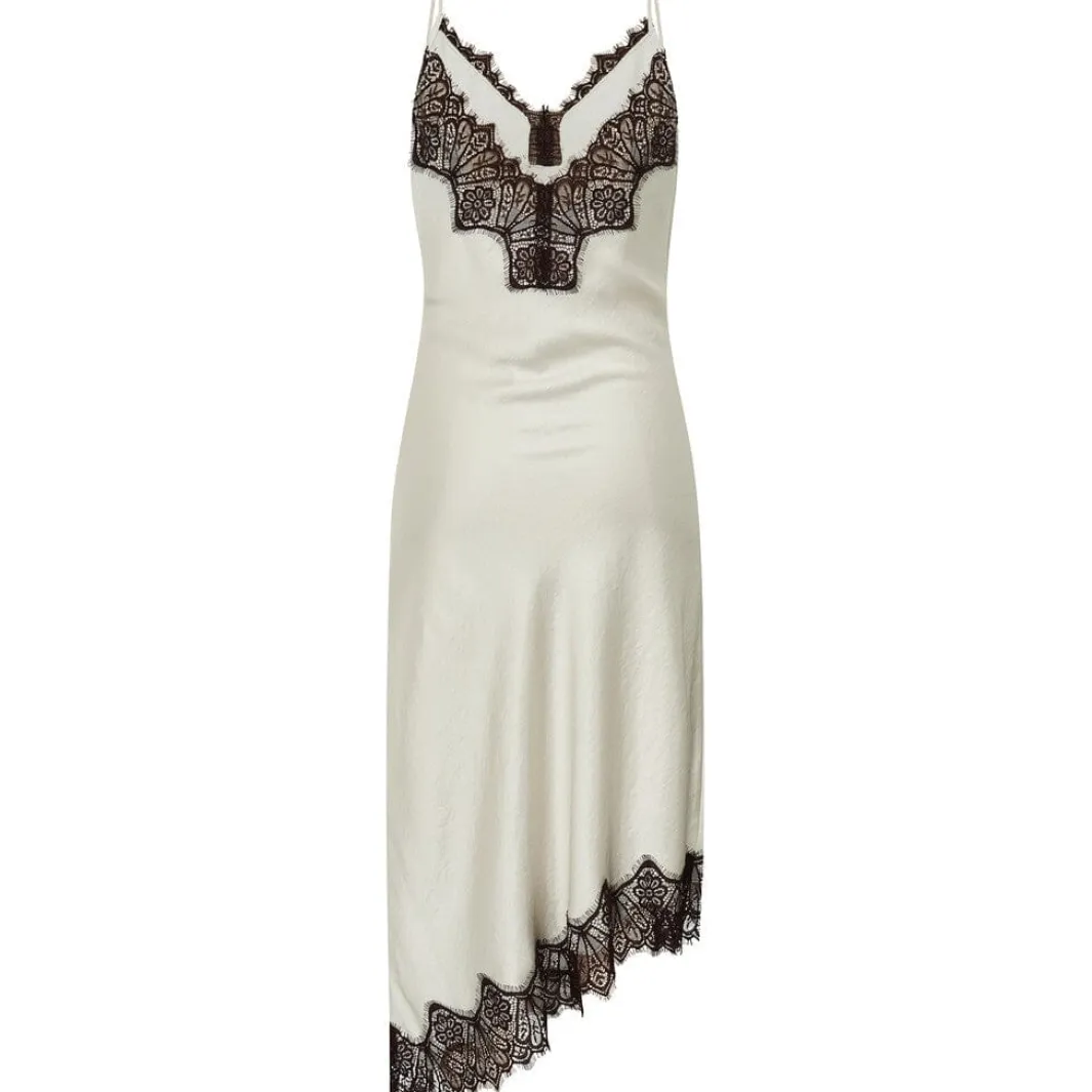 A-View Avsweat Dress AV5801 | Barn Klänningar