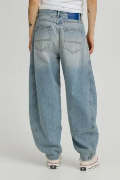 Ball Babacavi Curved Jeans 50408033 | Jeans, Leggings & Byxor