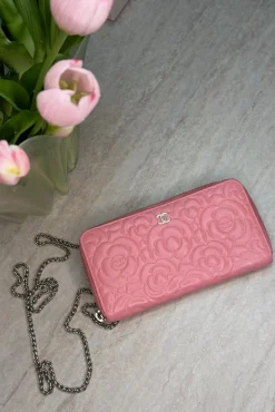 Preloved Vintageline x Molly&My Chanel Camellia | Väskor & Plånböcker