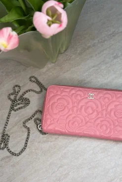 Preloved Vintageline x Molly&My Chanel Camellia | Väskor & Plånböcker
