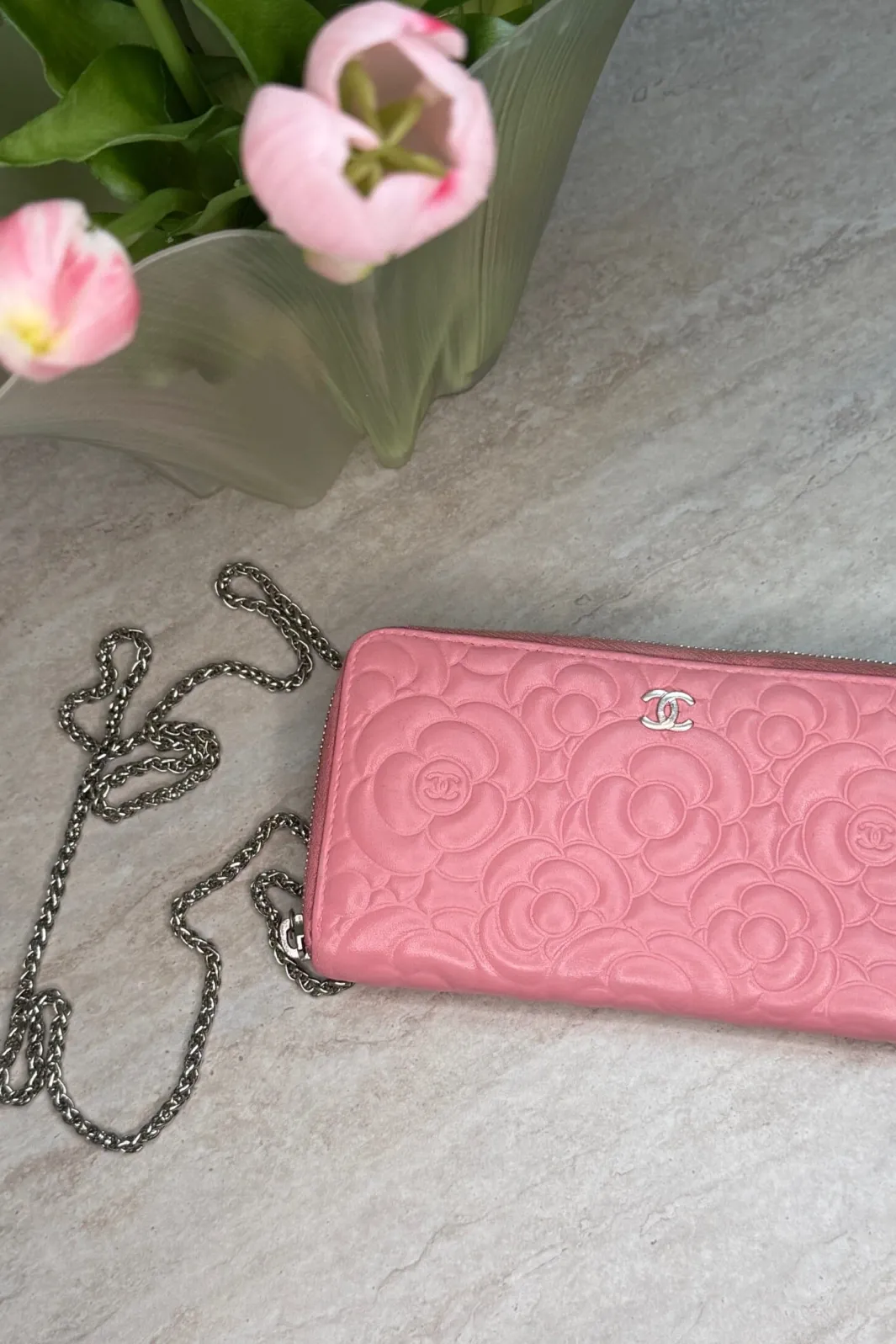Preloved Vintageline x Molly&My Chanel Camellia | Väskor & Plånböcker