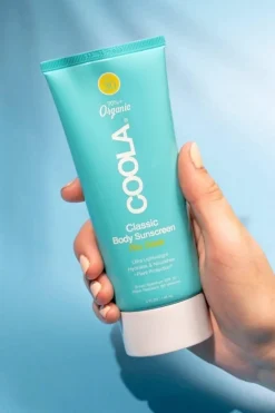 Coola Coclassic Body Lotion Pina Colada SPF 30 | Solkrämer