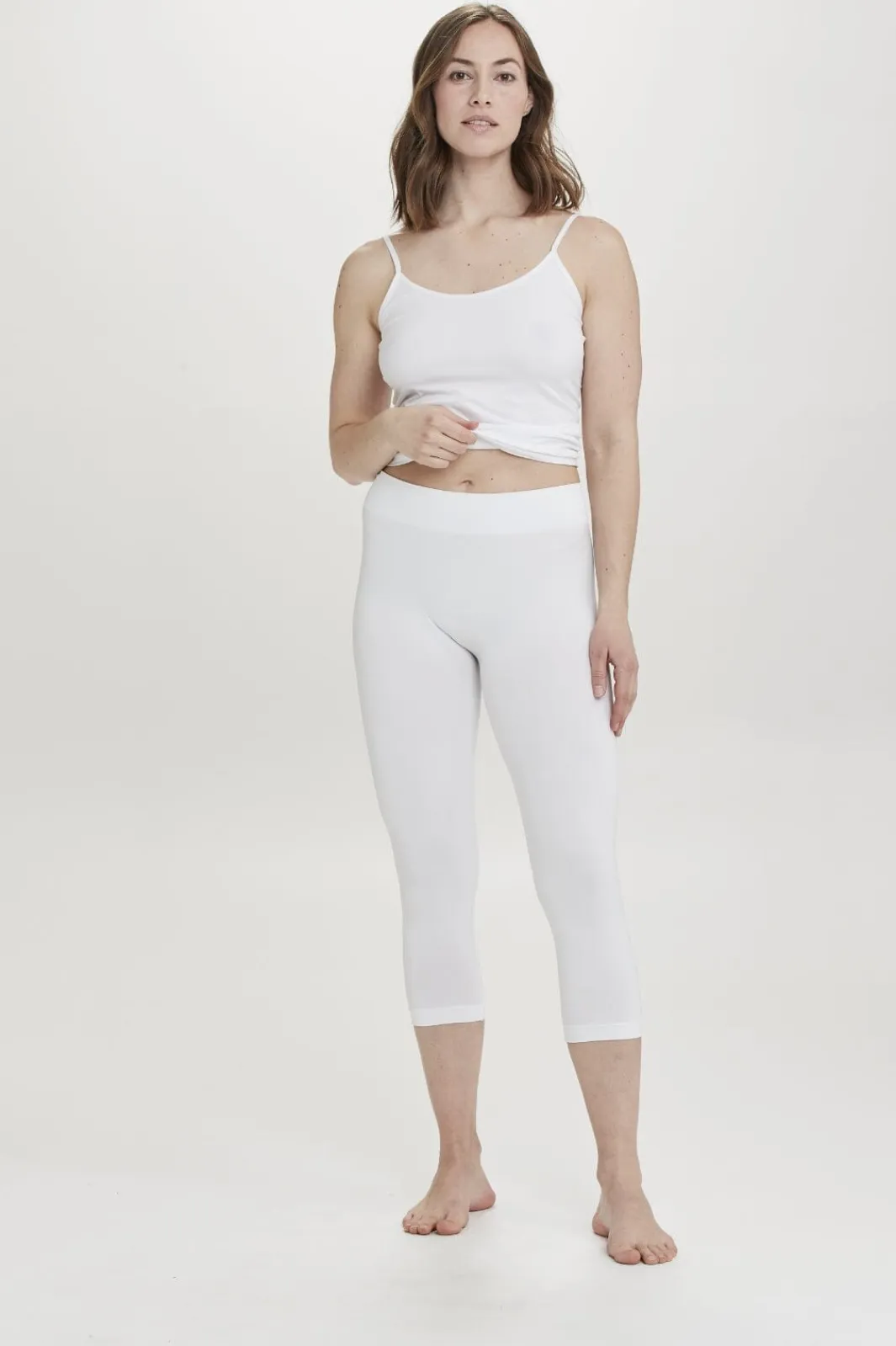 Decoy Deseamless Capri Leggings 19993-0 | Jeans, Leggings & Byxor