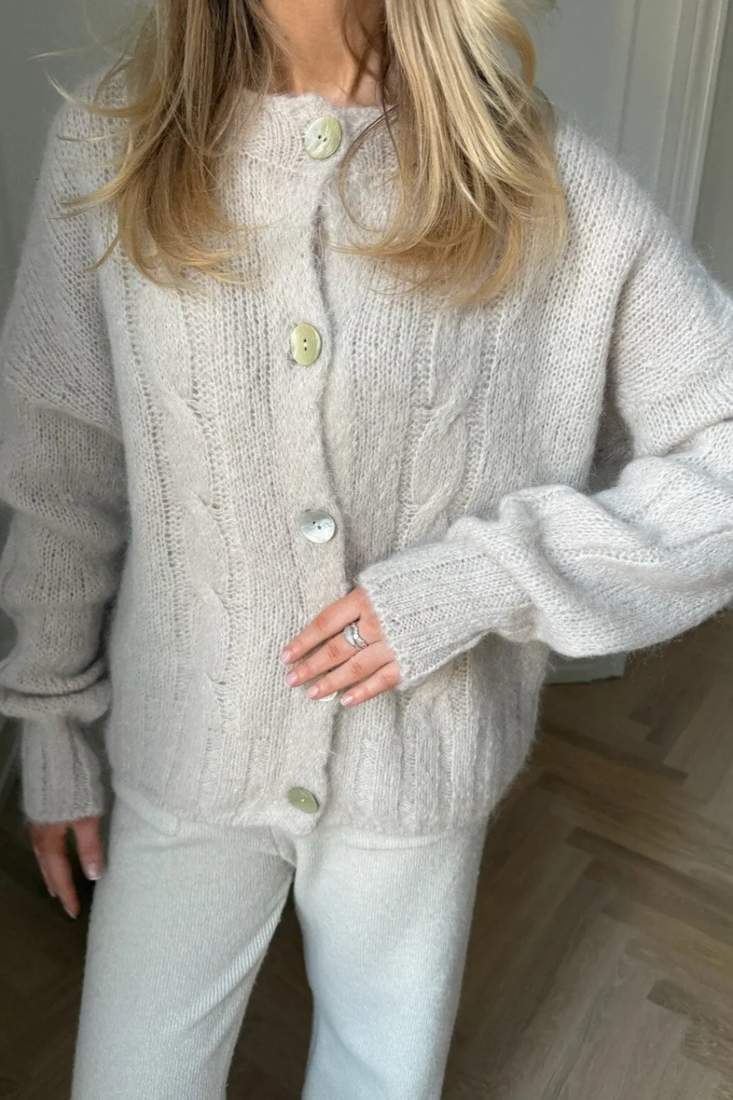 BYIC Ditteic Cardigan 3420 | Sticka