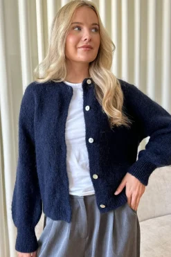 BYIC Idaic Cardigan | Sticka