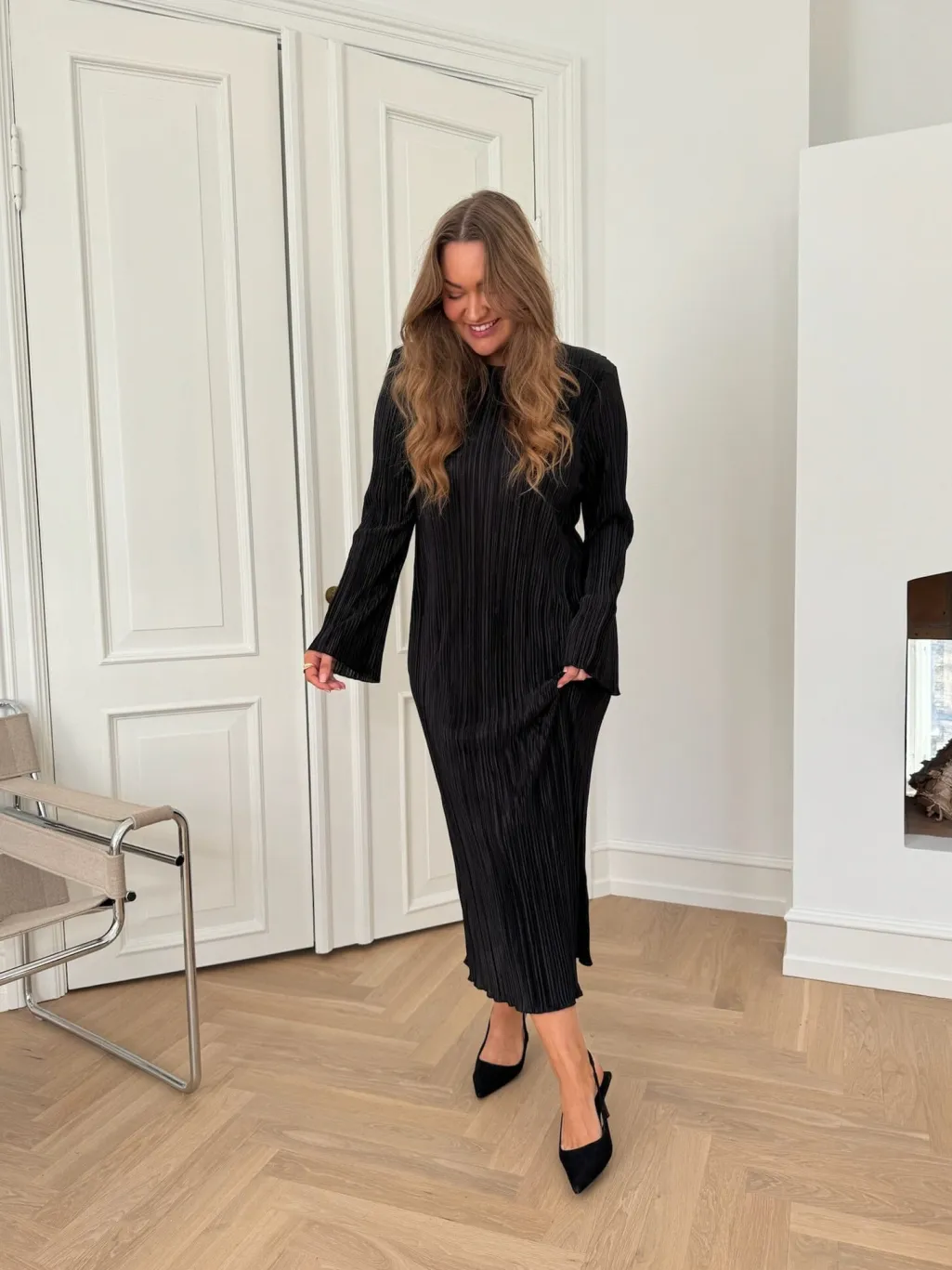 Kellyic Long Plissé Dress A23287