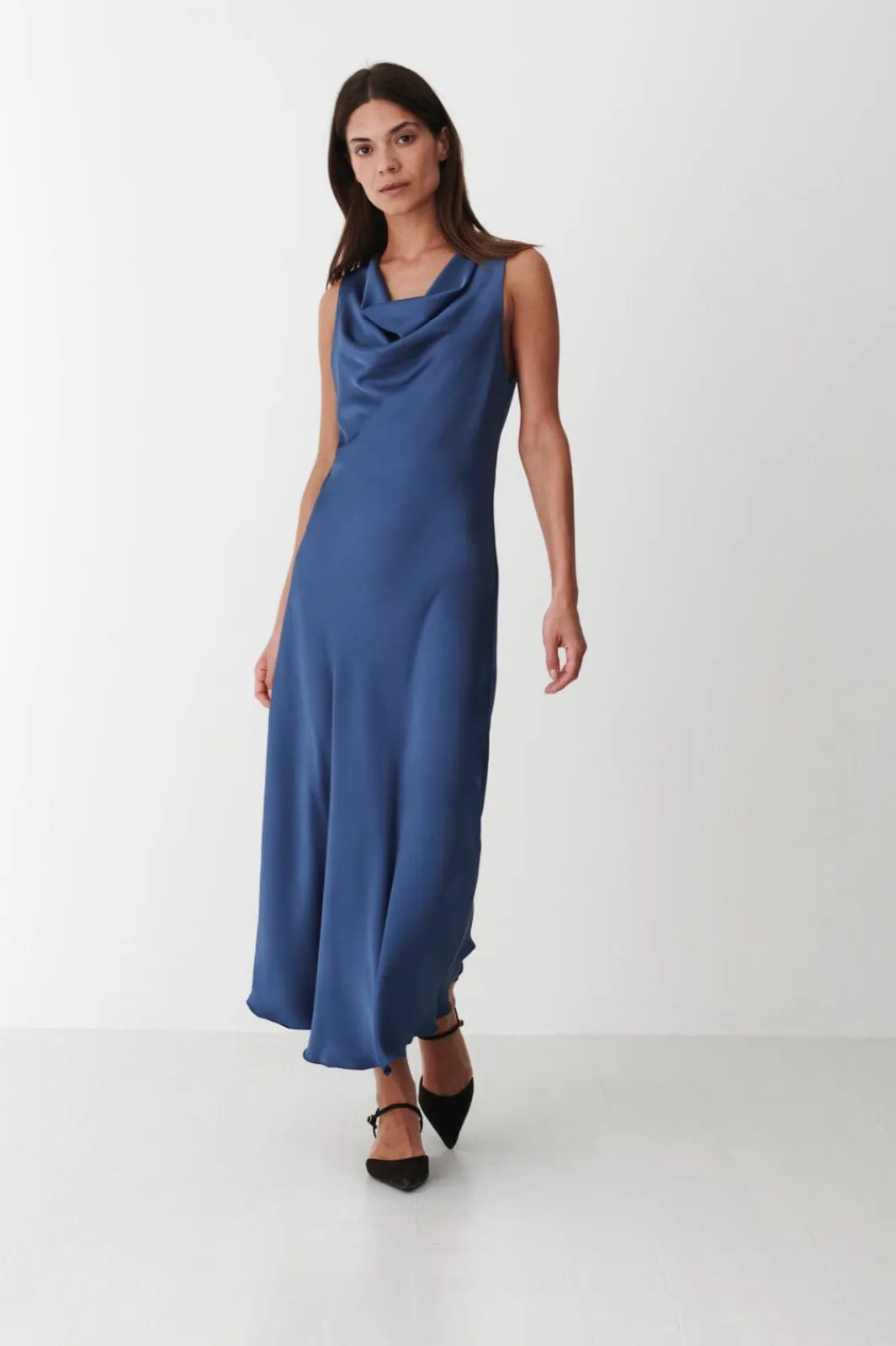 Karmamia Kmflow Dress 2237 | Klänningar
