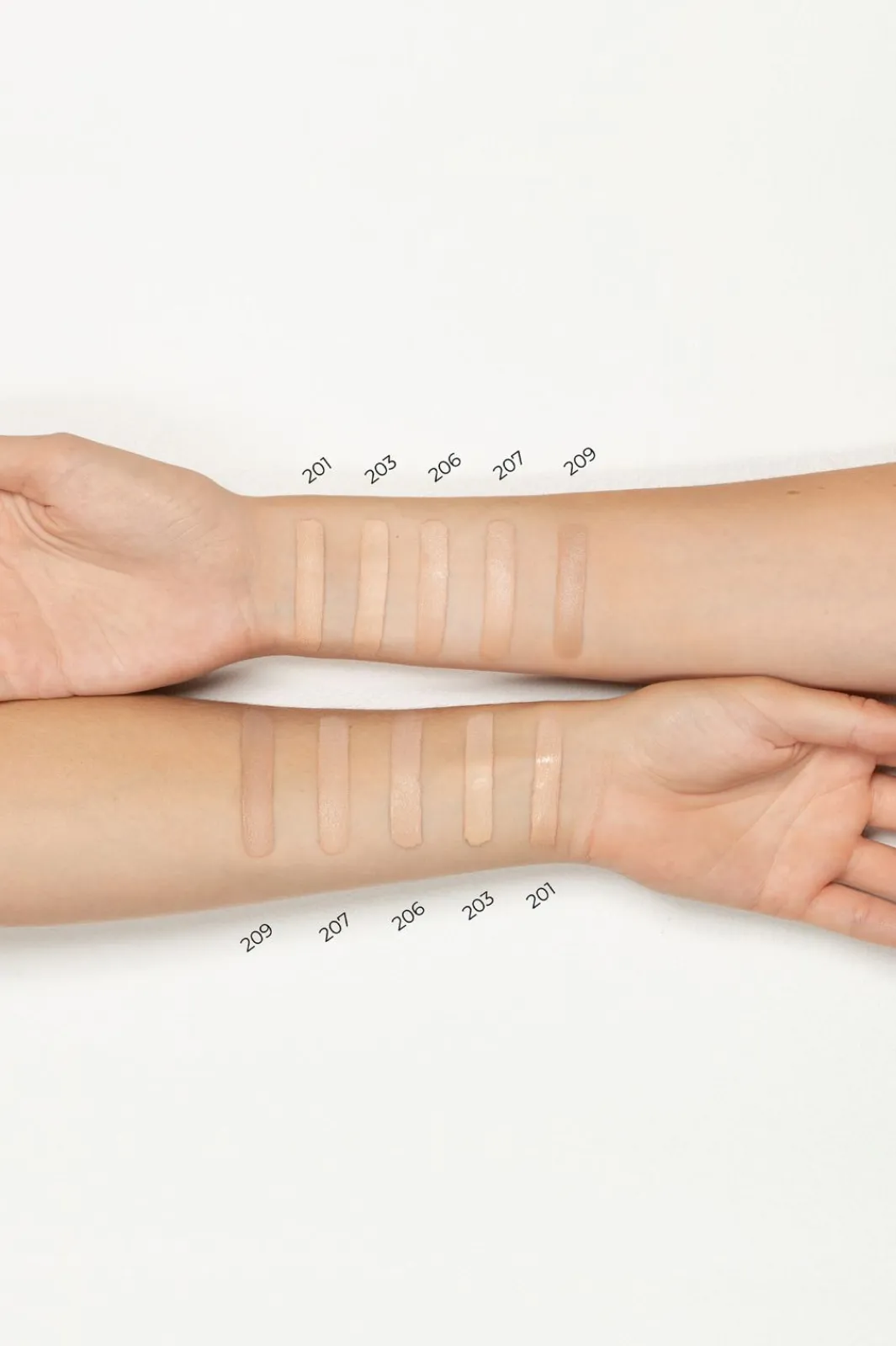 Lavinde Copenhagen Lcnatural Glow Liquid Foundation Sand 203 | Foundation