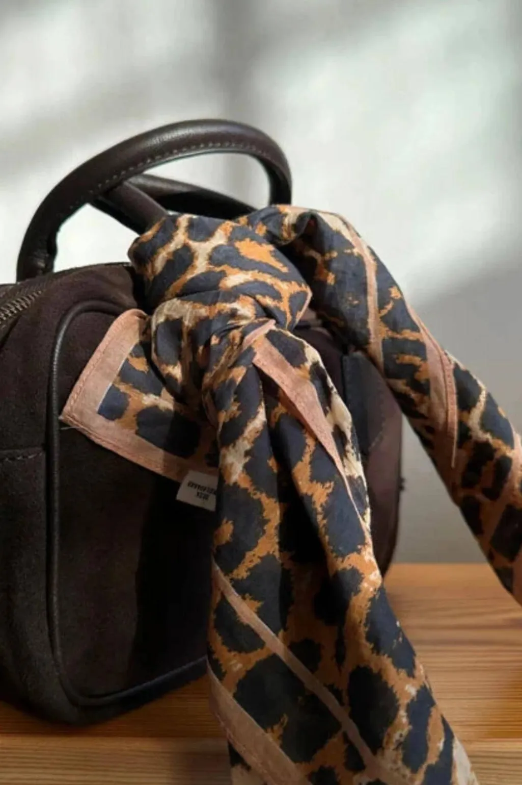 Leopa Edgia Cotta Scarf 2601300017