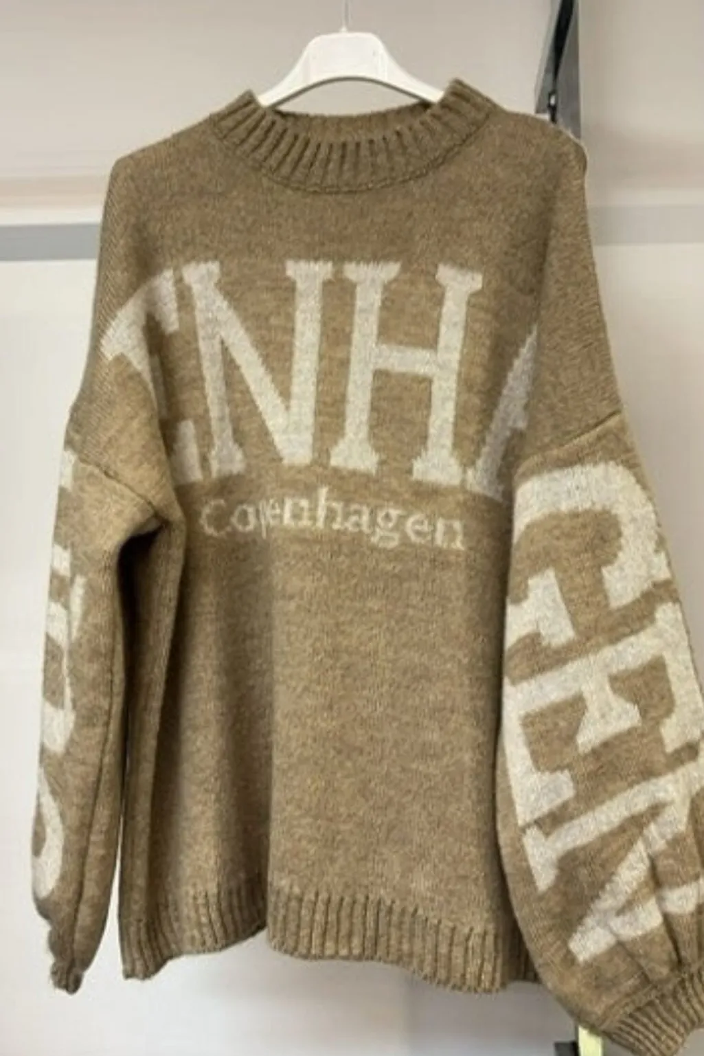 Mdcaria Knit 8111