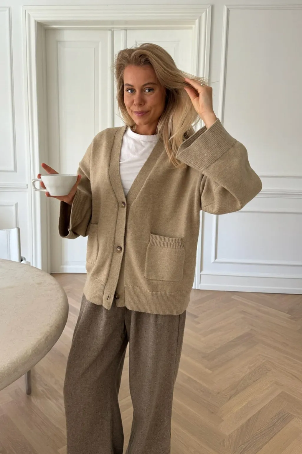 Mollyic Cardigan