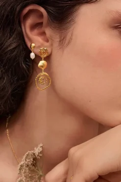 Maanesten Mskioku Earrings | Örhängen