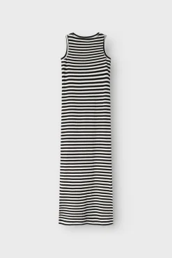 Nkfsuraja Sl Maxi Dress