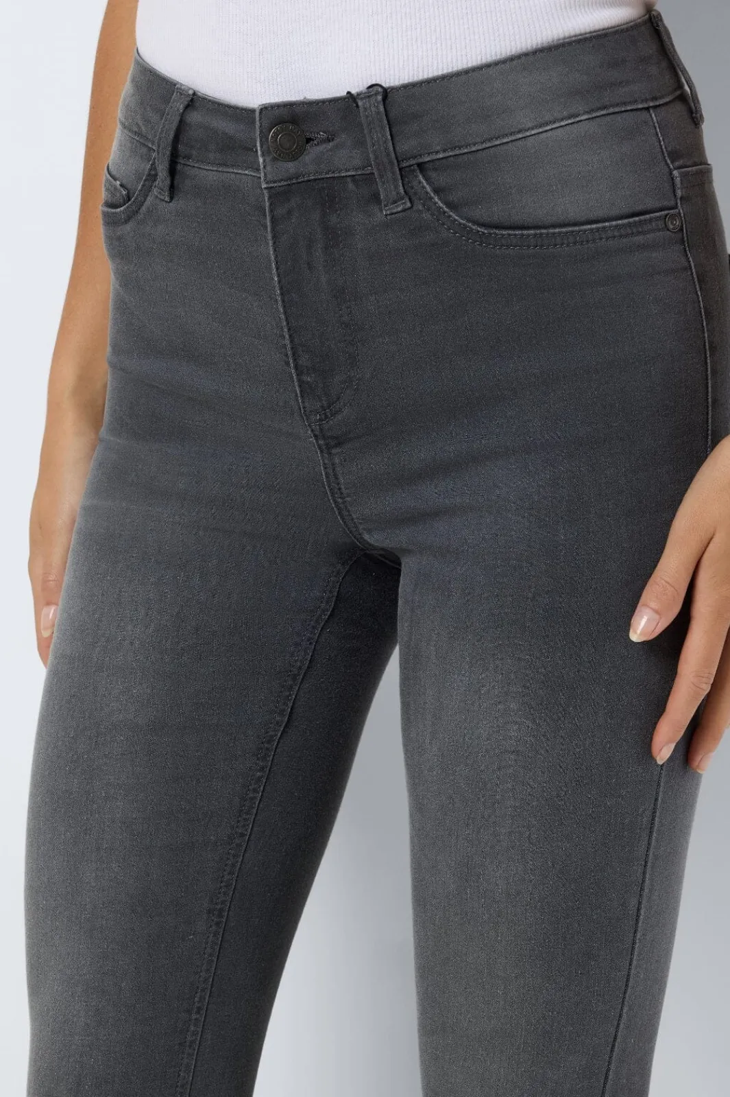 Noisy May Nmcallie Skinny Vi555Mg Fwd | Jeans, Leggings & Byxor