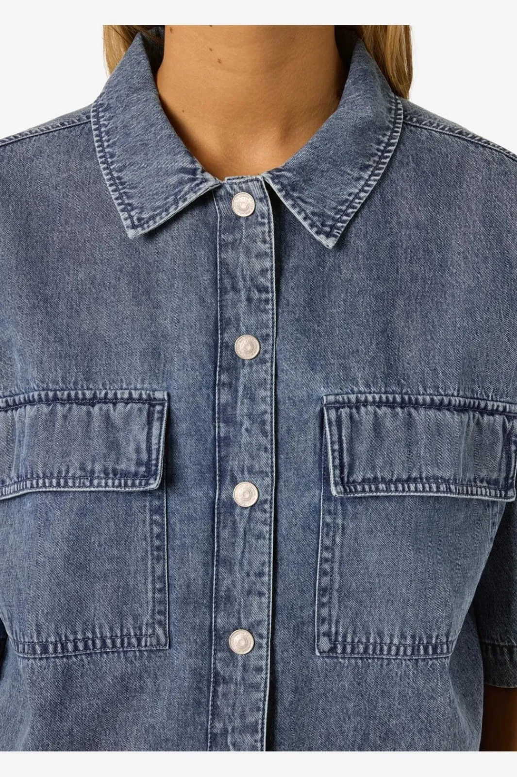 Noisy May Nenza / Reg Crop hirt g004b | Blusar & Skjortor