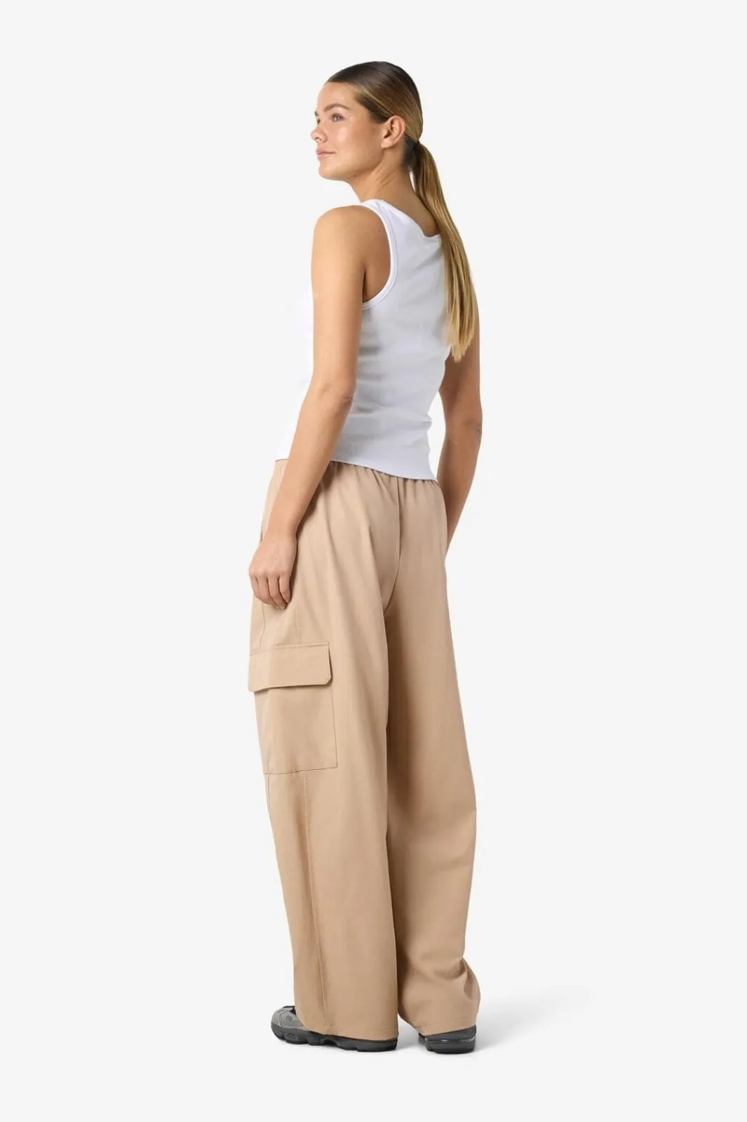 Noisy May Nkirby Barre Pant | Jeans, Leggings & Byxor