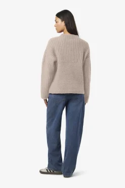 Noisy May Nnya / ooe High Neck Knit Fwd Dd | Sticka