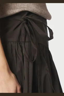 Neo Noir Nnanais Poplin Skirt 168516 | Kjolar