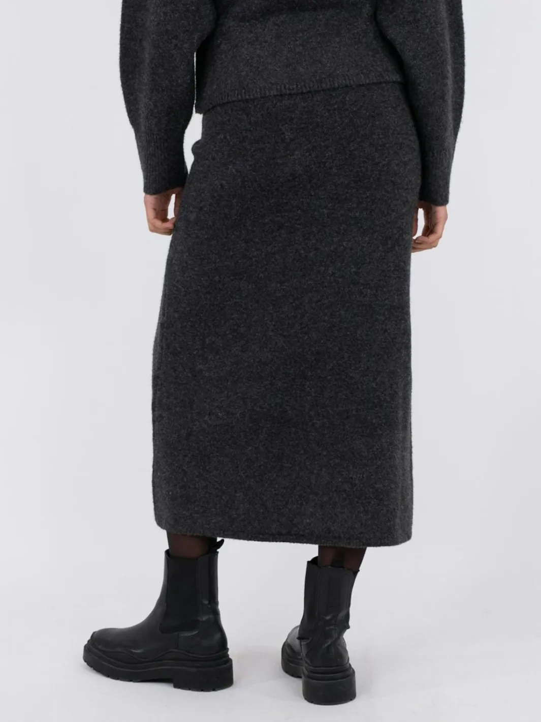 Neo Noir Nnashanti Knit Skirt 161724 | Kjolar