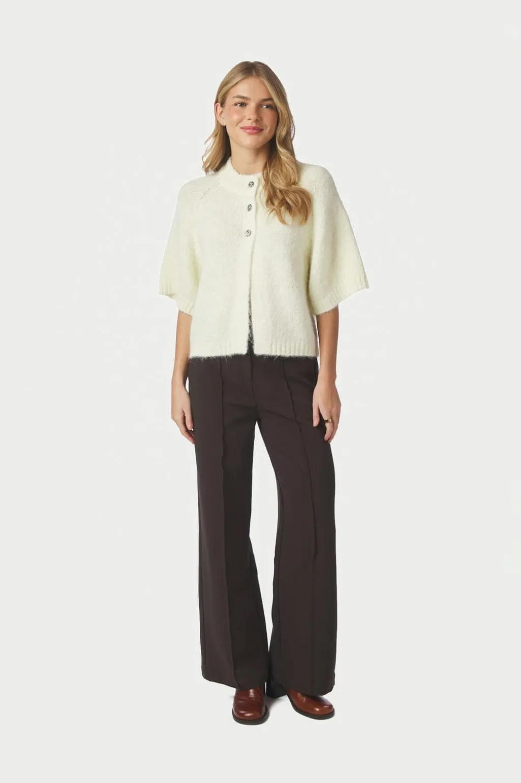 Nnbenuta Fluffy Knit Cardigan 165816