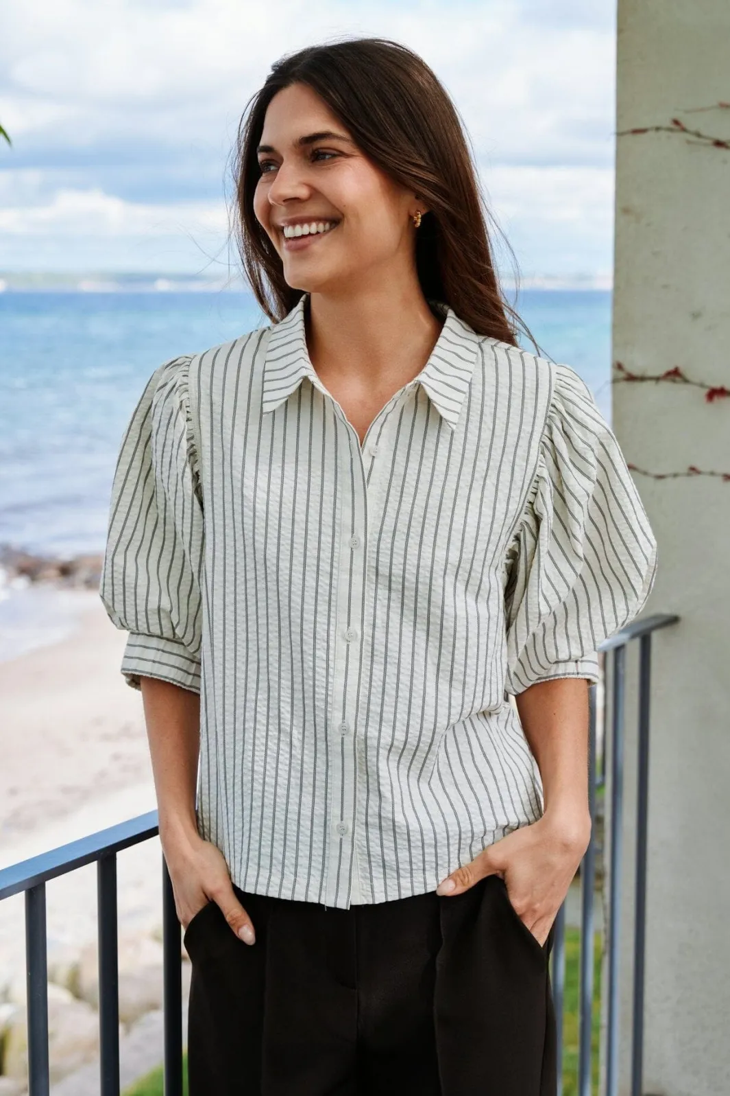 Neo Noir Nnetta Slim Stripe Shirt 168663 | Blusar & Skjortor