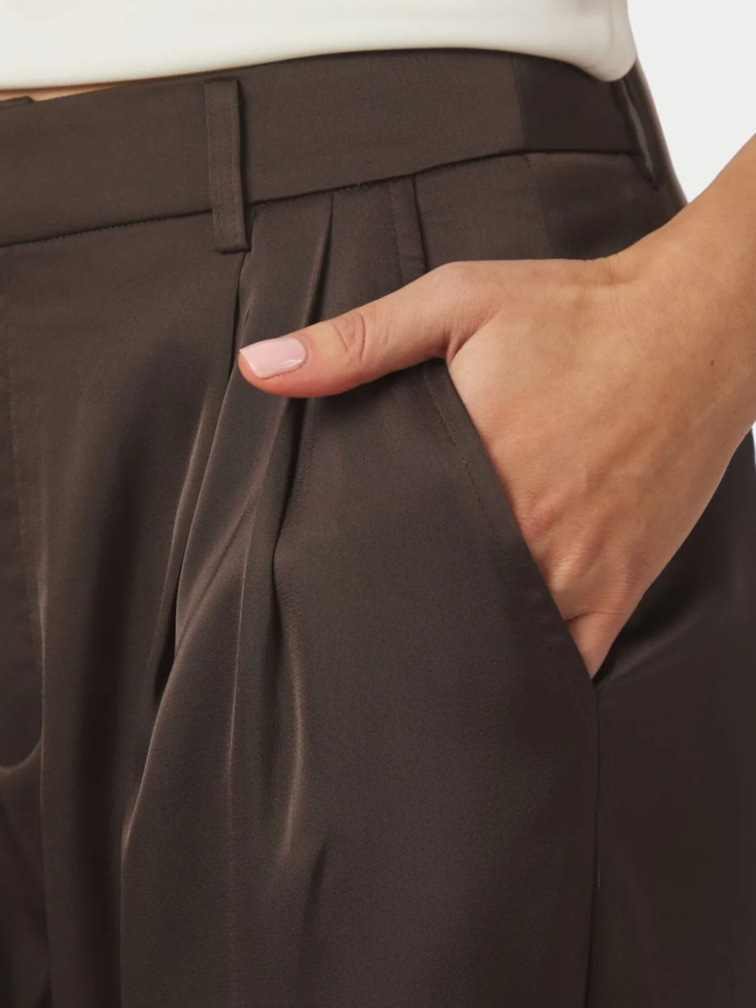 Neo Noir Nnfayla Drapy Satin Balloon Pants 167418 | Jeans, Leggings & Byxor