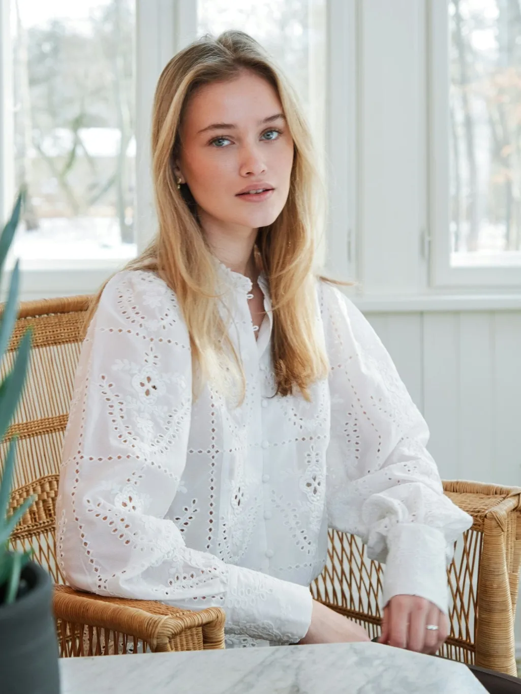 Nngilda Embroidery Blouse 167828
