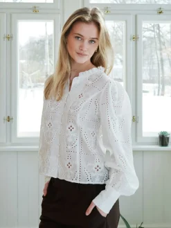 Nngilda Embroidery Blouse 167828