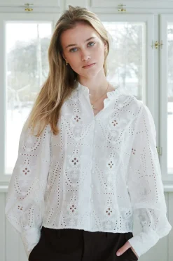 Nngilda Embroidery Blouse 167828