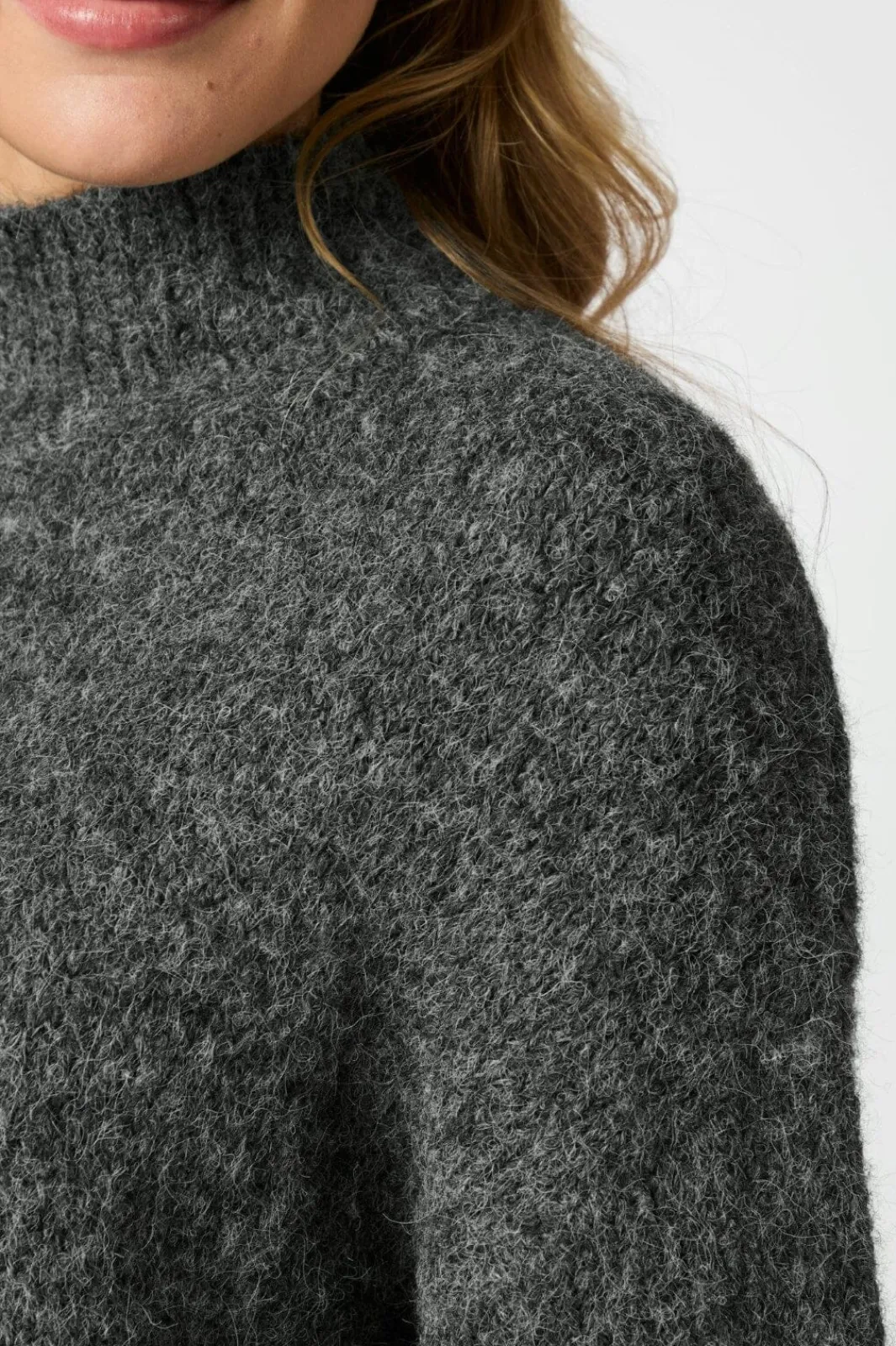 Neo Noir Nnpaulina Fluffy Knit Blouse 164729 | Blusar & Skjortor