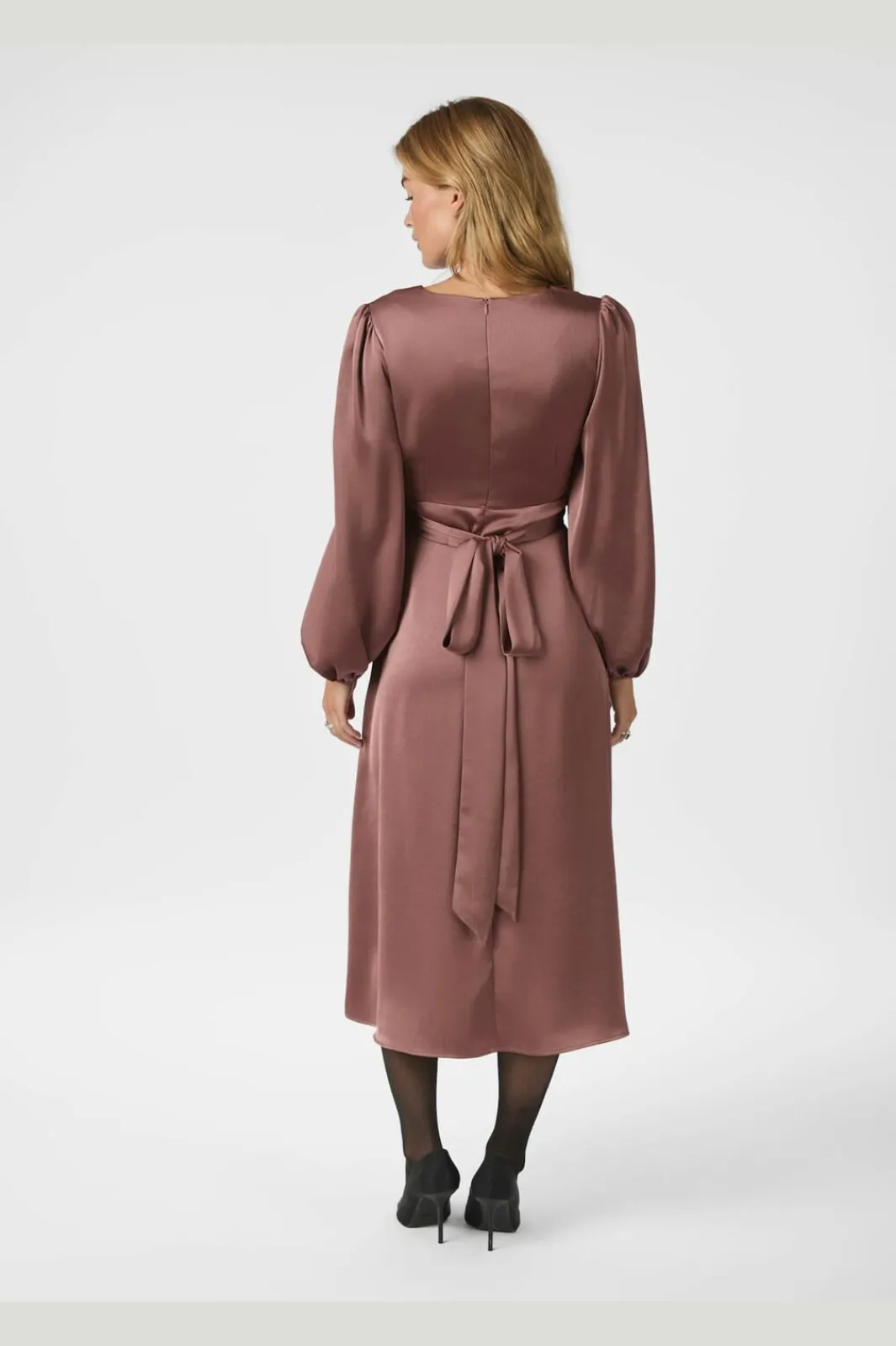 Neo Noir Nnrimini Heavy Sateen Dress 163039 | Klänningar