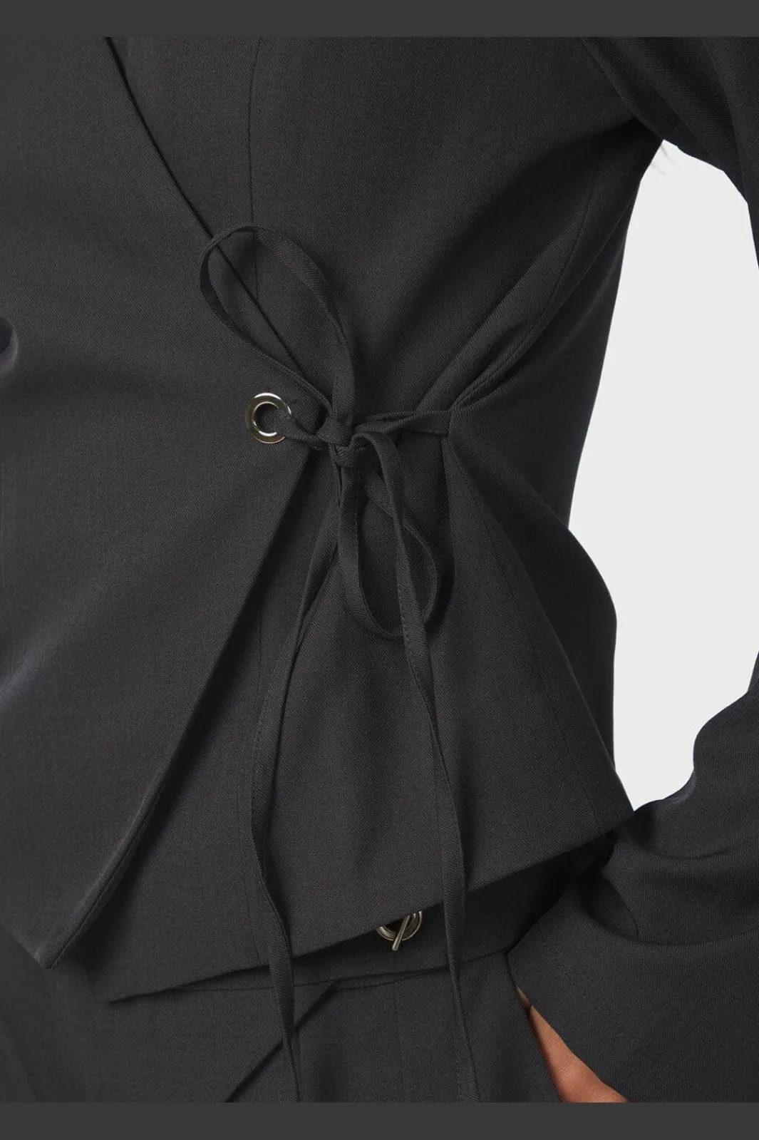 Neo Noir Nnsimmi Eyelet Blouse 166960 | Blusar & Skjortor