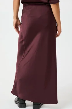 Neo Noir Nnvicky Heavy Sateen Skirt 159588 | Kjolar
