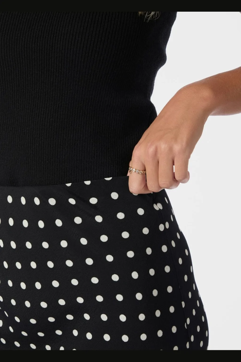 Nnviso Crepe Dot Skirt 167940