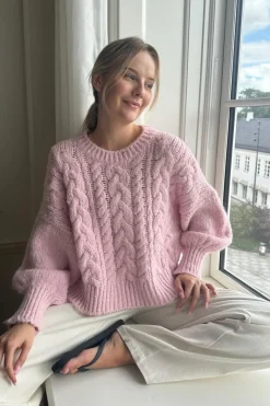 BYIC Noraic Sweater | Sticka
