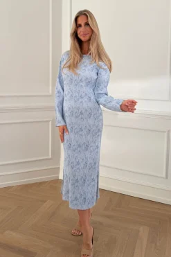 Odaic Dress A1015