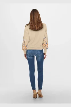 Only Onbrooke / O-Neck Fower wt | Träningsoveraller & Comfy Wear
