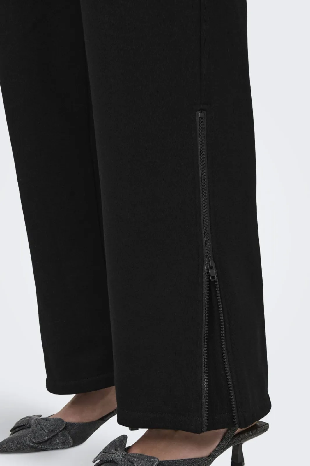 Only Oneiot Wide Zip Pant wt | Jeans, Leggings & Byxor