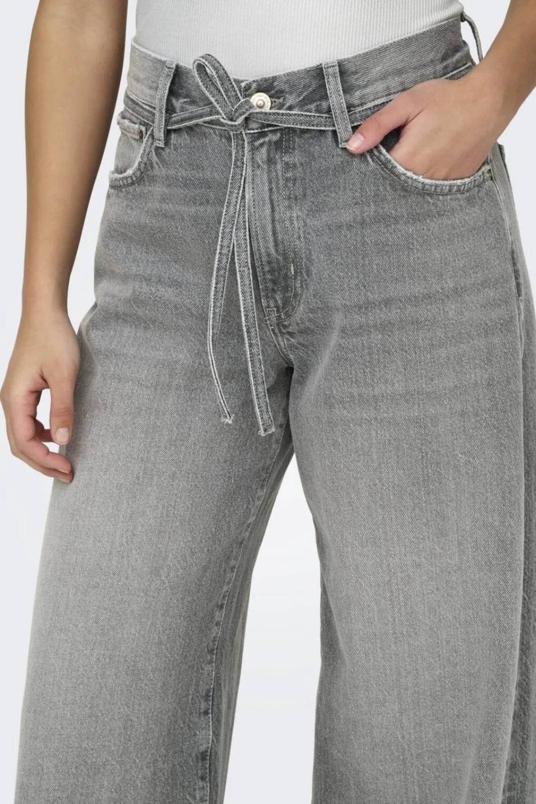 Only Onlgianna Straight Jeans Dot757 | Jeans, Leggings & Byxor