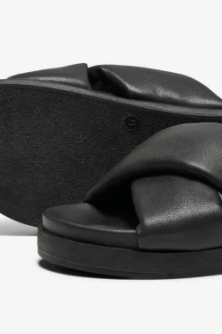 Onlminnie-12 Cross Strap Sandal