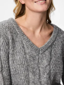 Pieces Pcnina V-Neck Knit | Sticka