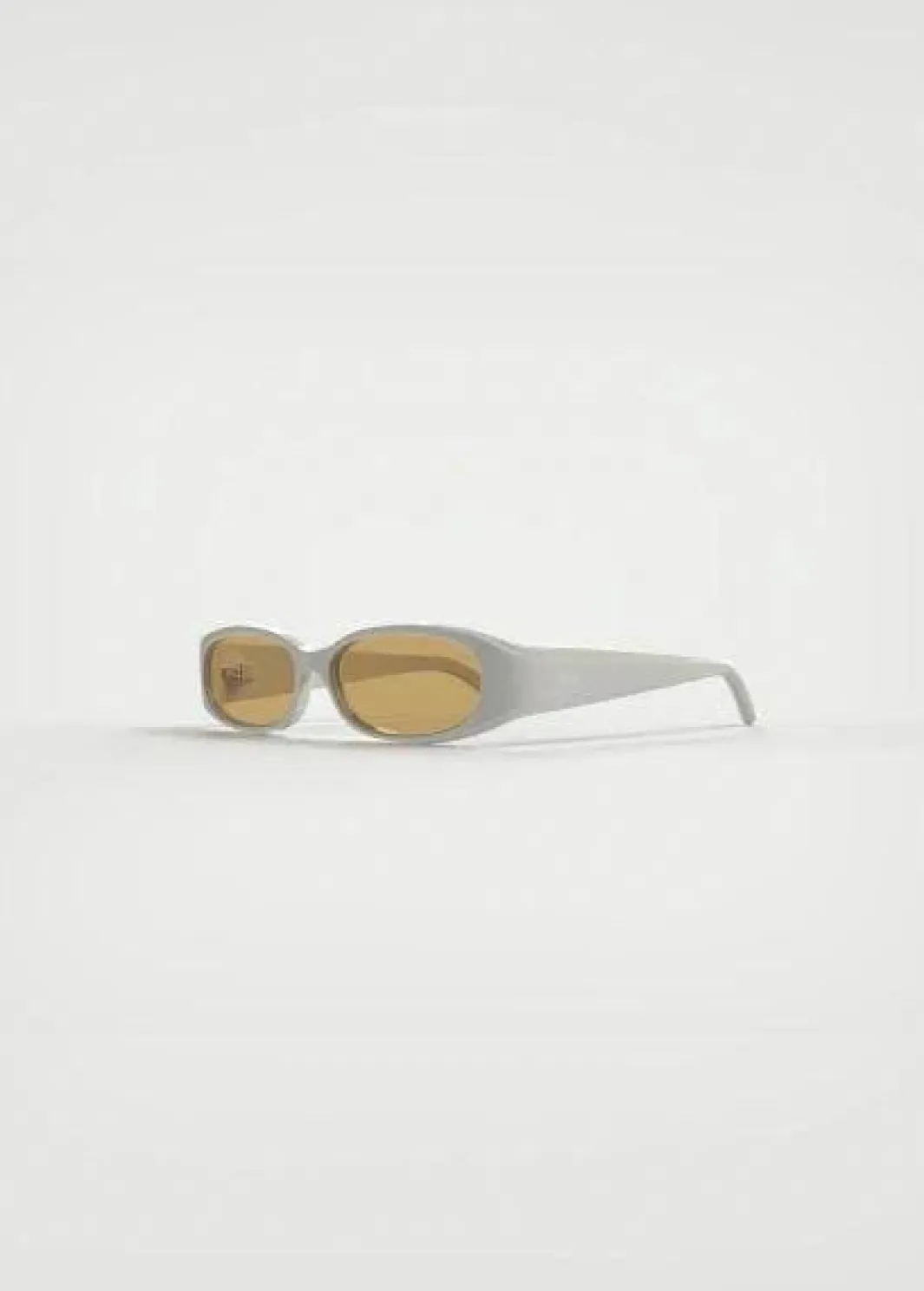 Rotate Rt4. Rectangular Oval Frame 1163133103 | Solglasögon