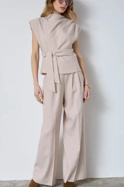 Salviecc Pleat Top 45068