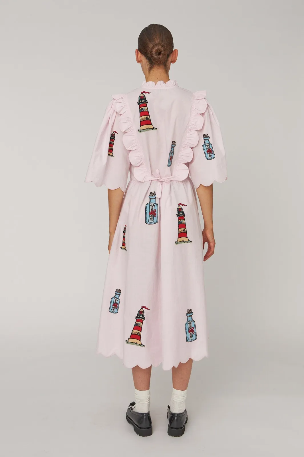 Stella Nova Snembroidered Midi Dress With Scallopseb61-4430 | Klänningar