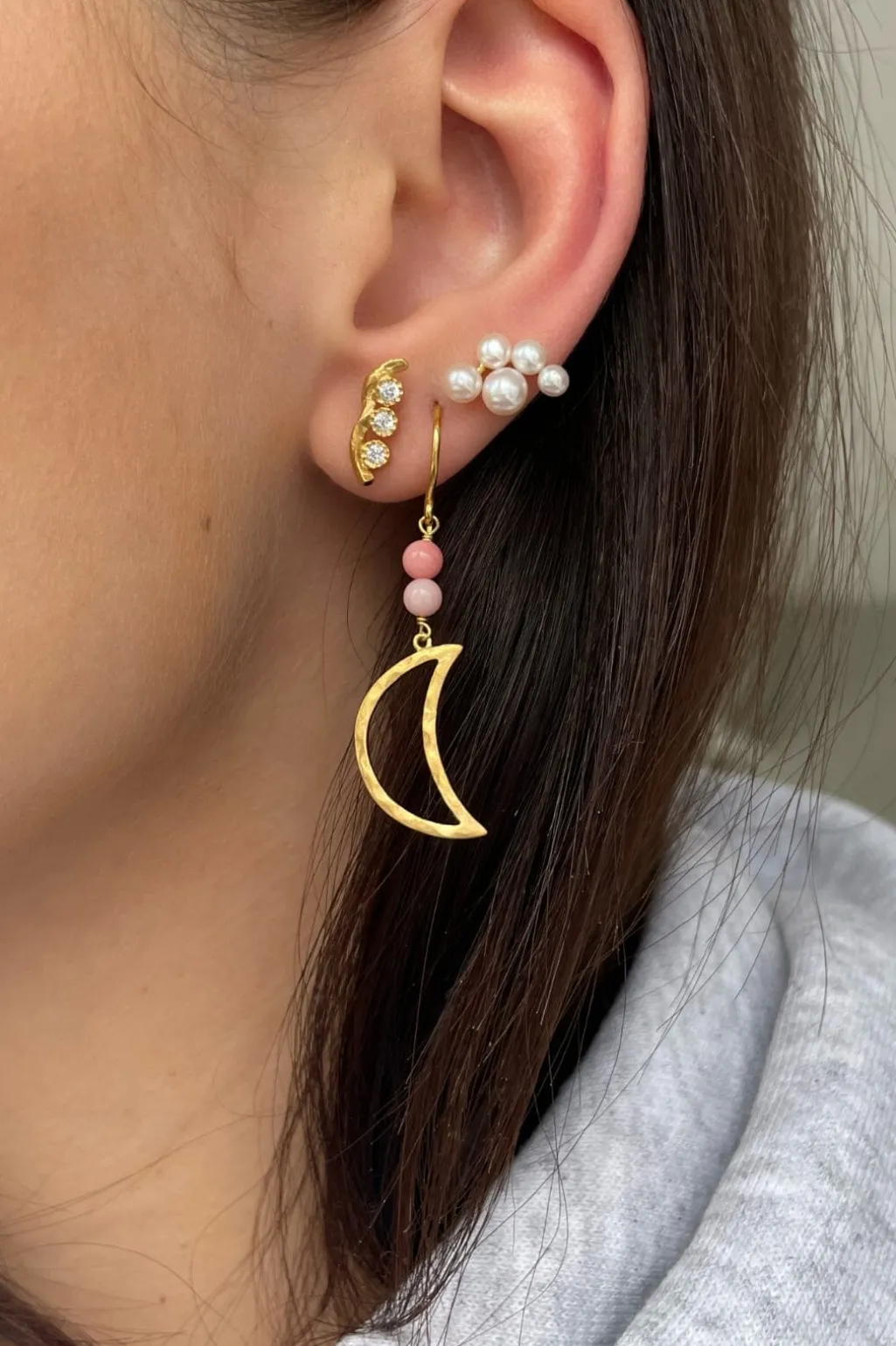Stbella Moon Earring With Coral